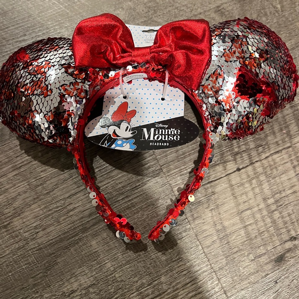 🎀 Minnie-Style Sequin Ears Headband – NWT 🎀